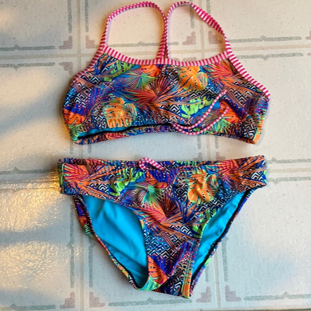 2 piece swimsuit